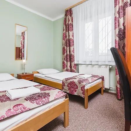 Bialy Dom Hostal Cracovia